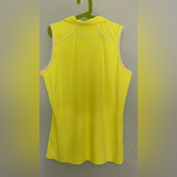Slazenger Polo Women Size Medium Yellow Fluorescent Core Tech Sleeveless Golf - Picture 2 of 6